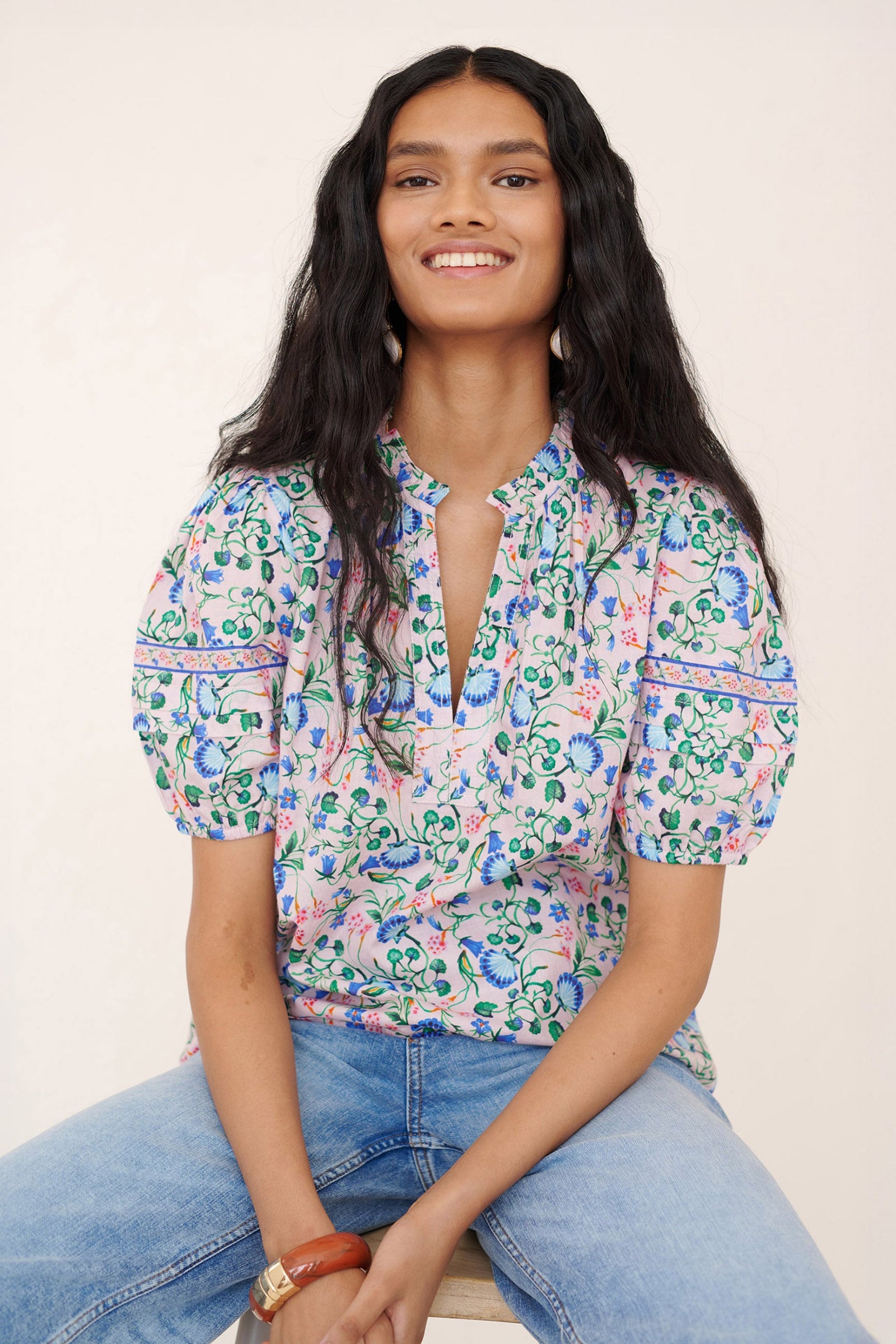 Bronte Top Clam Garland Conch