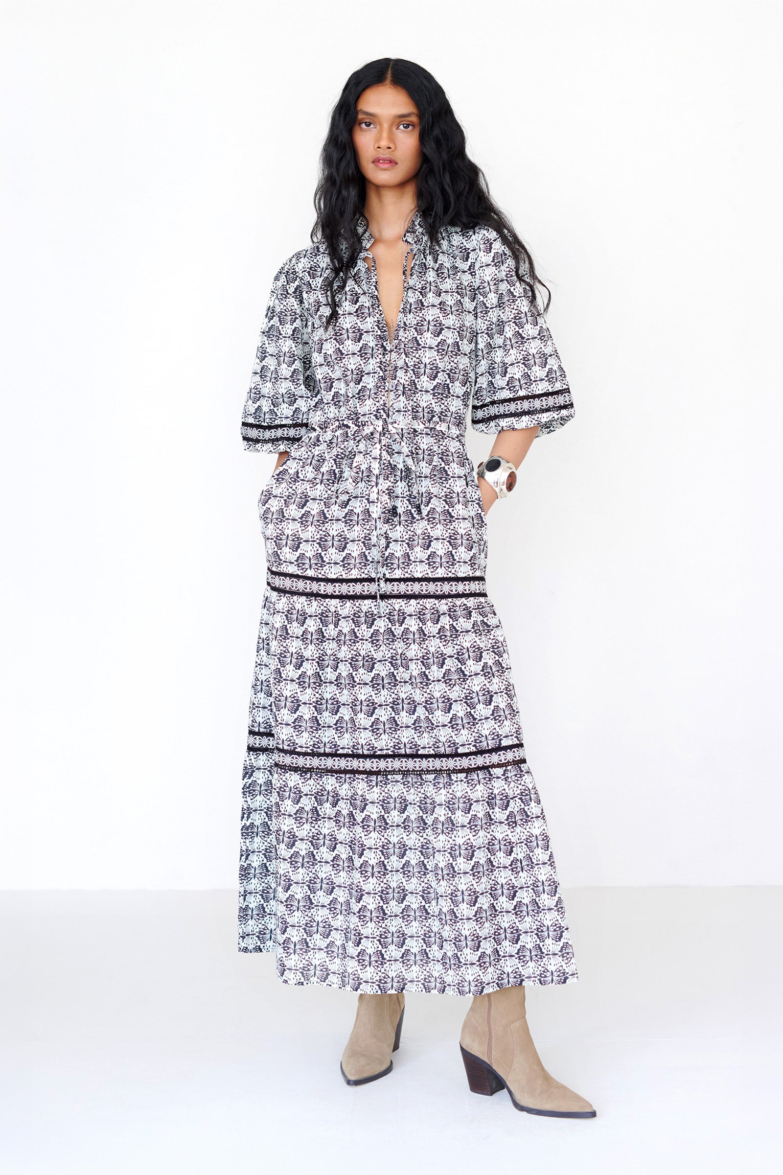 Liza Dress Flutter Caviar - Versatile Cotton Voile Dress | Banjanan