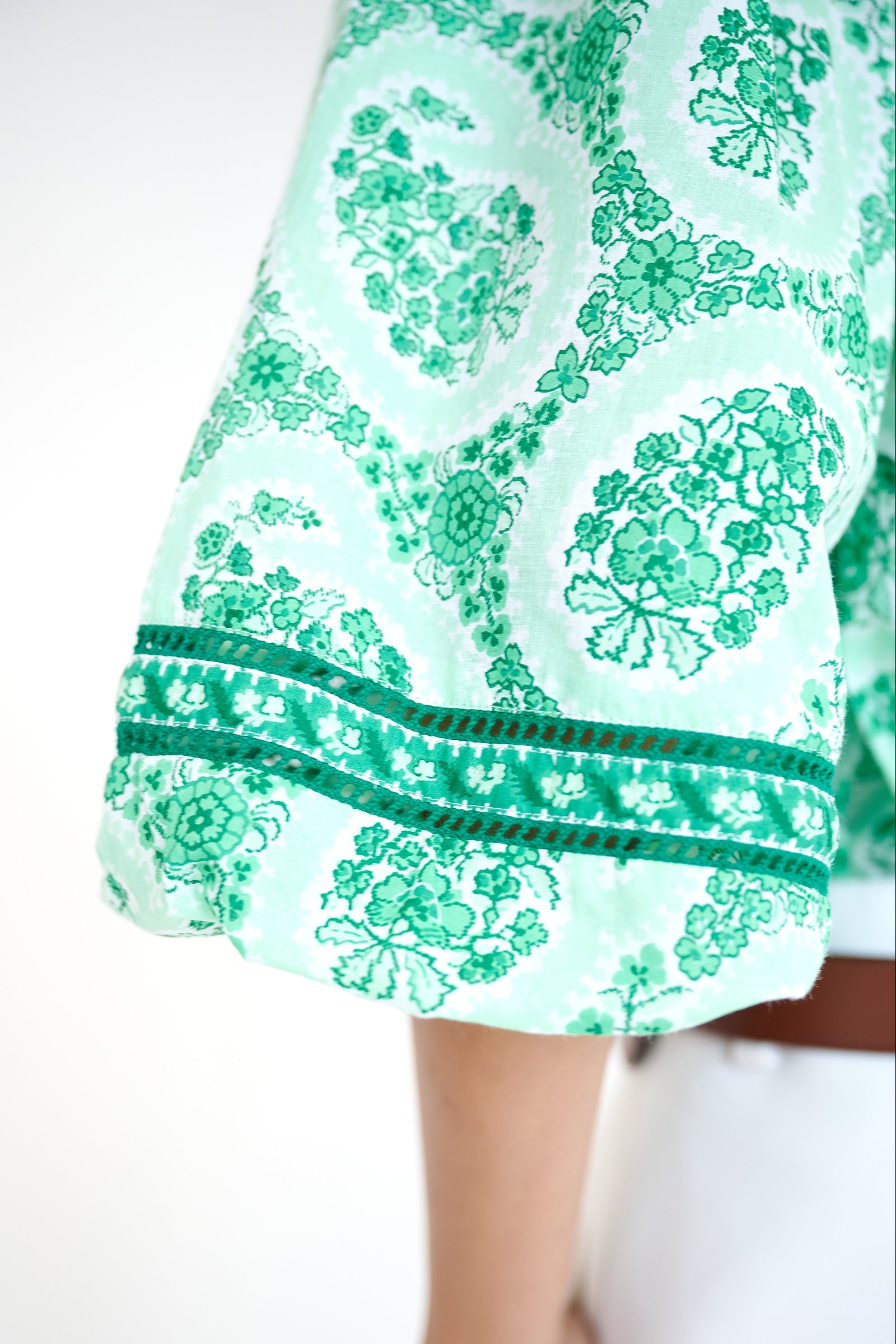 Lorna Top Paisley Copse