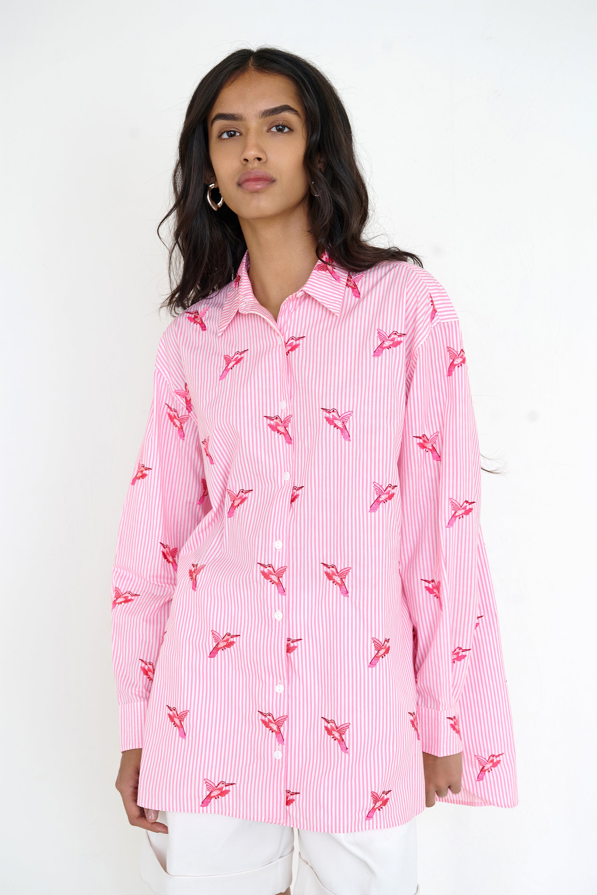 Jamie Shirt Embroidery Hummingbird