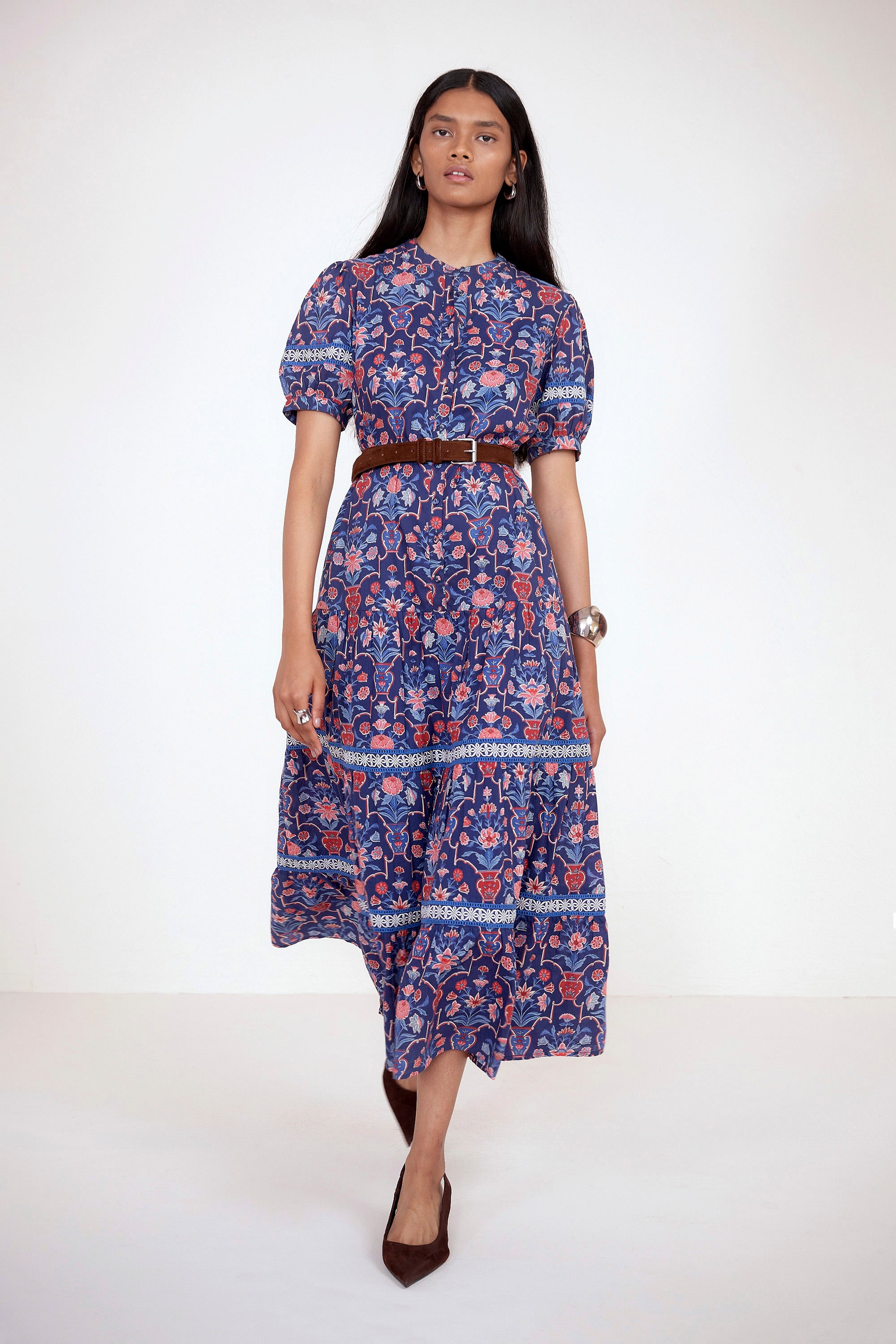 Saylor Dress Floral Vase Medieval Blue