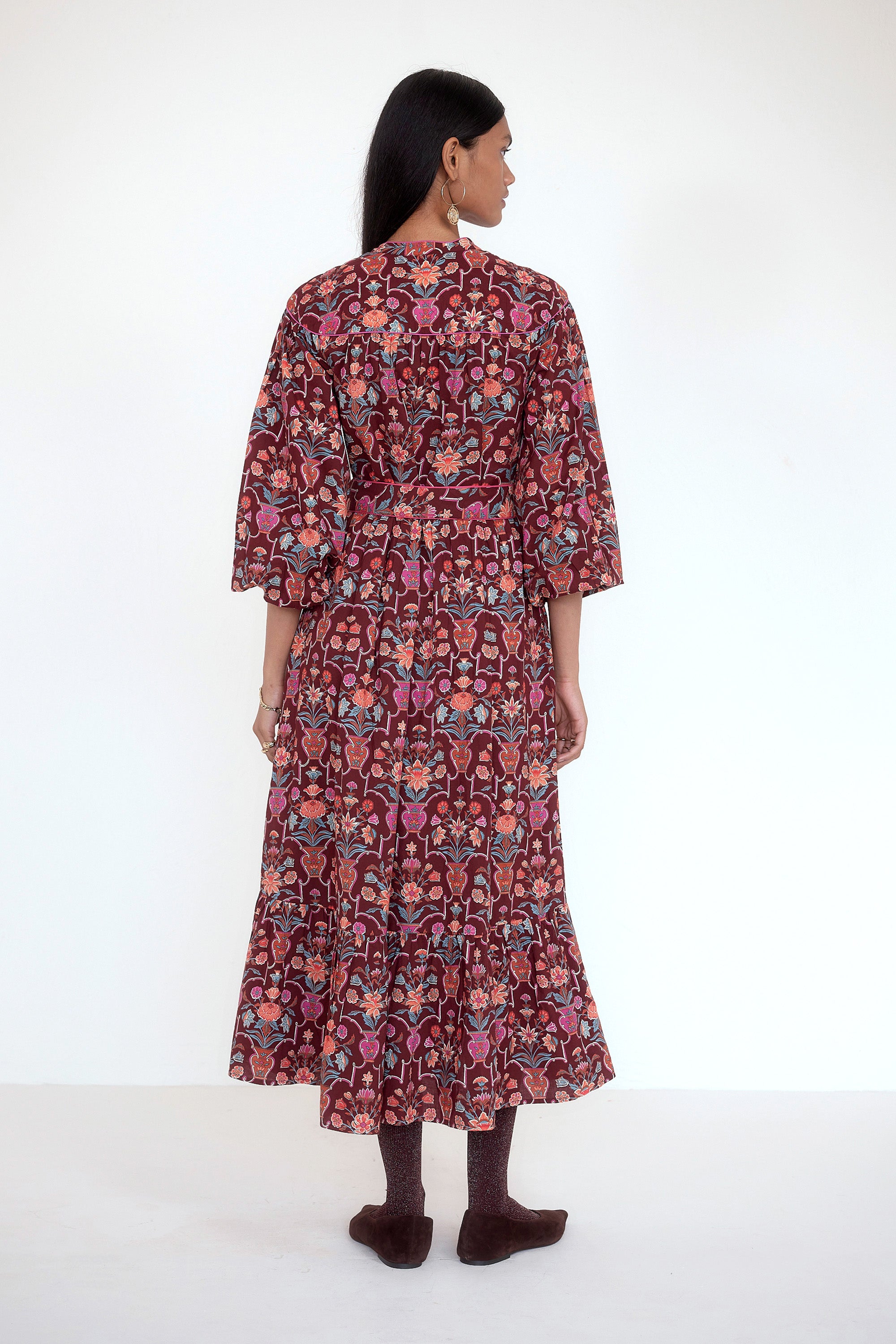 Victoria Dress Floral Vase Chestnut