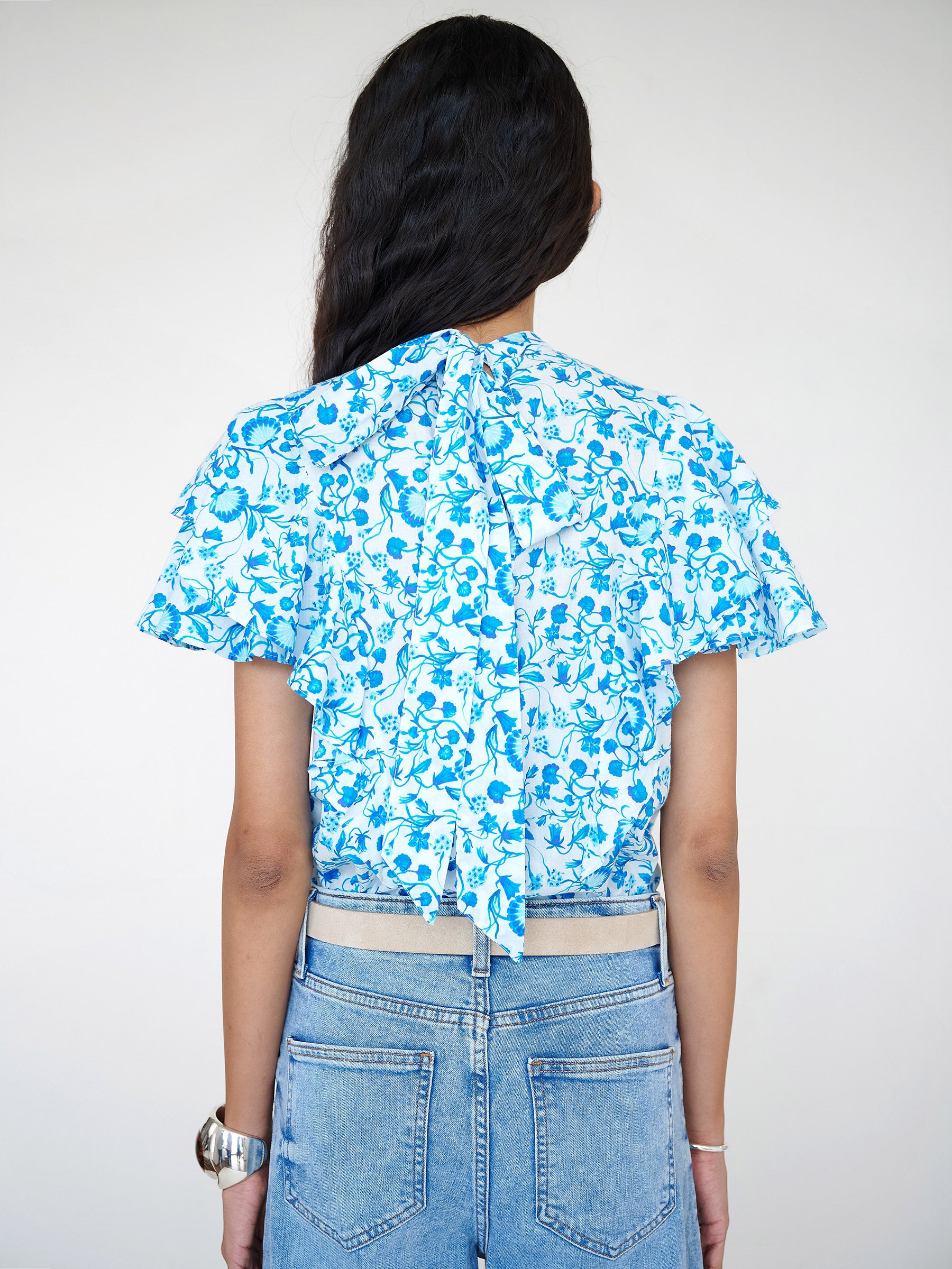 Bebe Top Clam Garland River