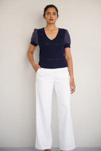 Patti V-Neck Oxford