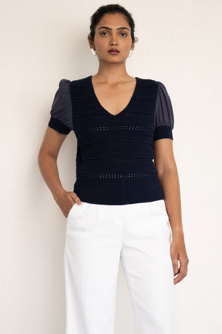 Patti V-Neck Oxford