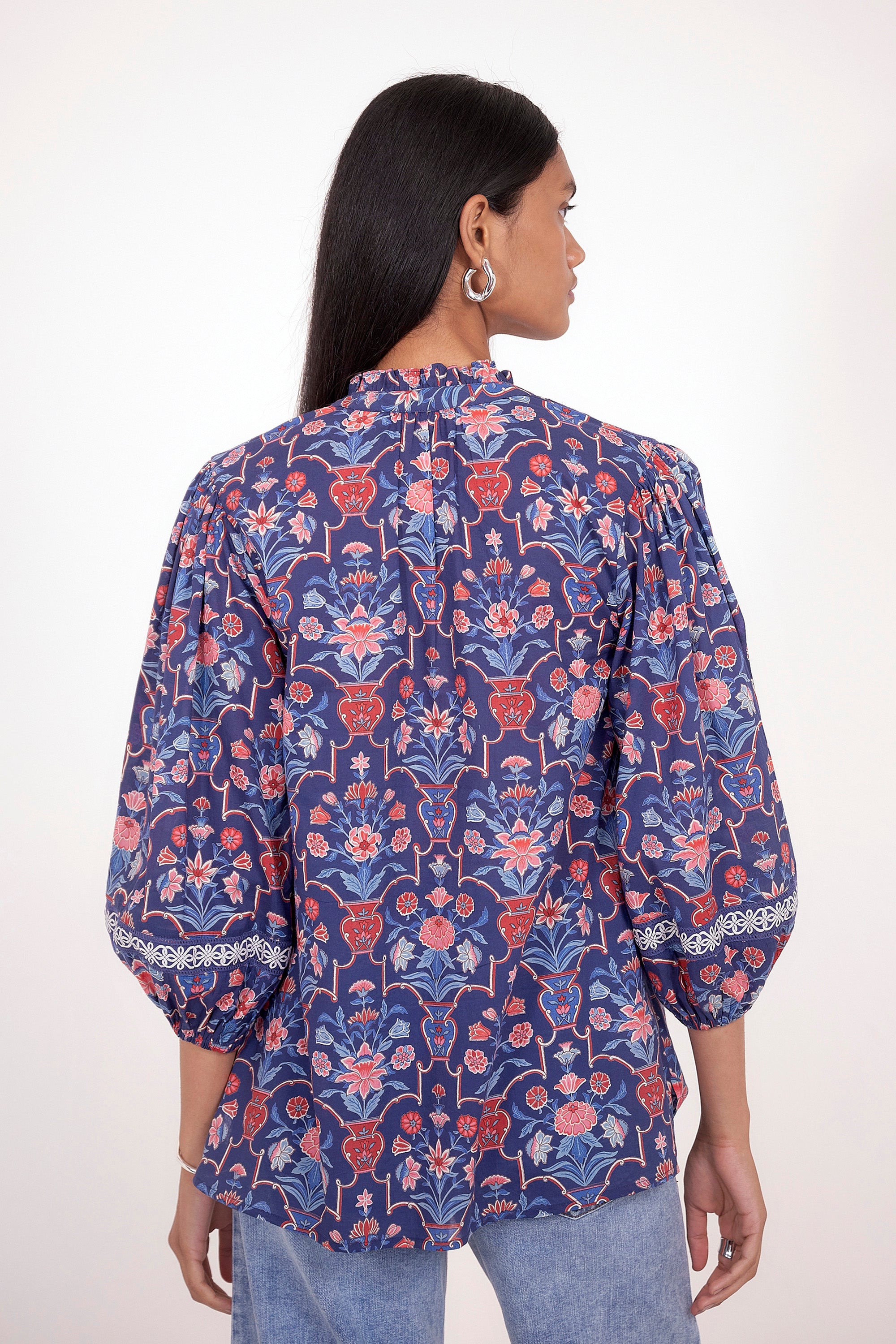 Lorna Top Floral Vase Medieval Blue