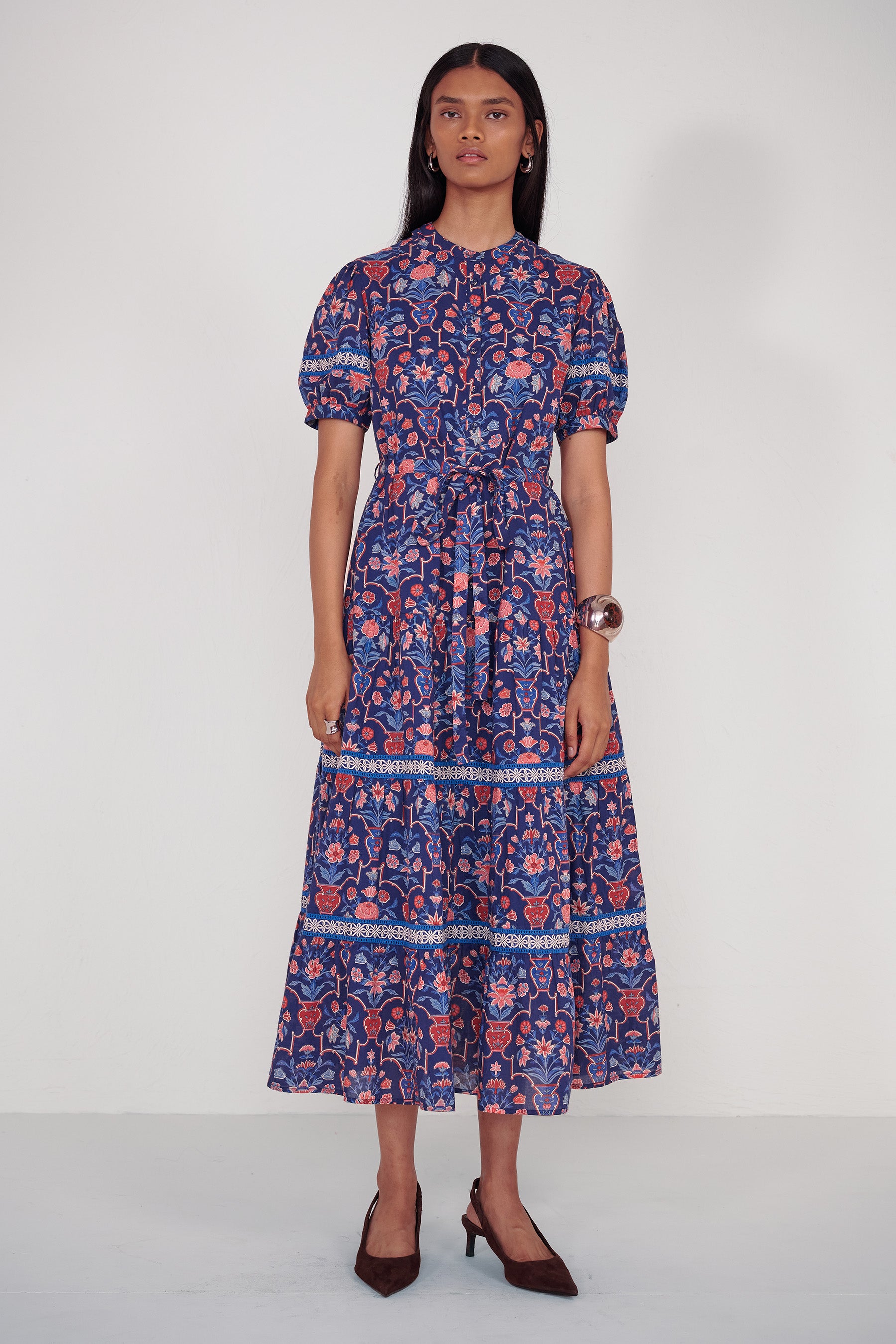 Saylor Dress Floral Vase Medieval Blue