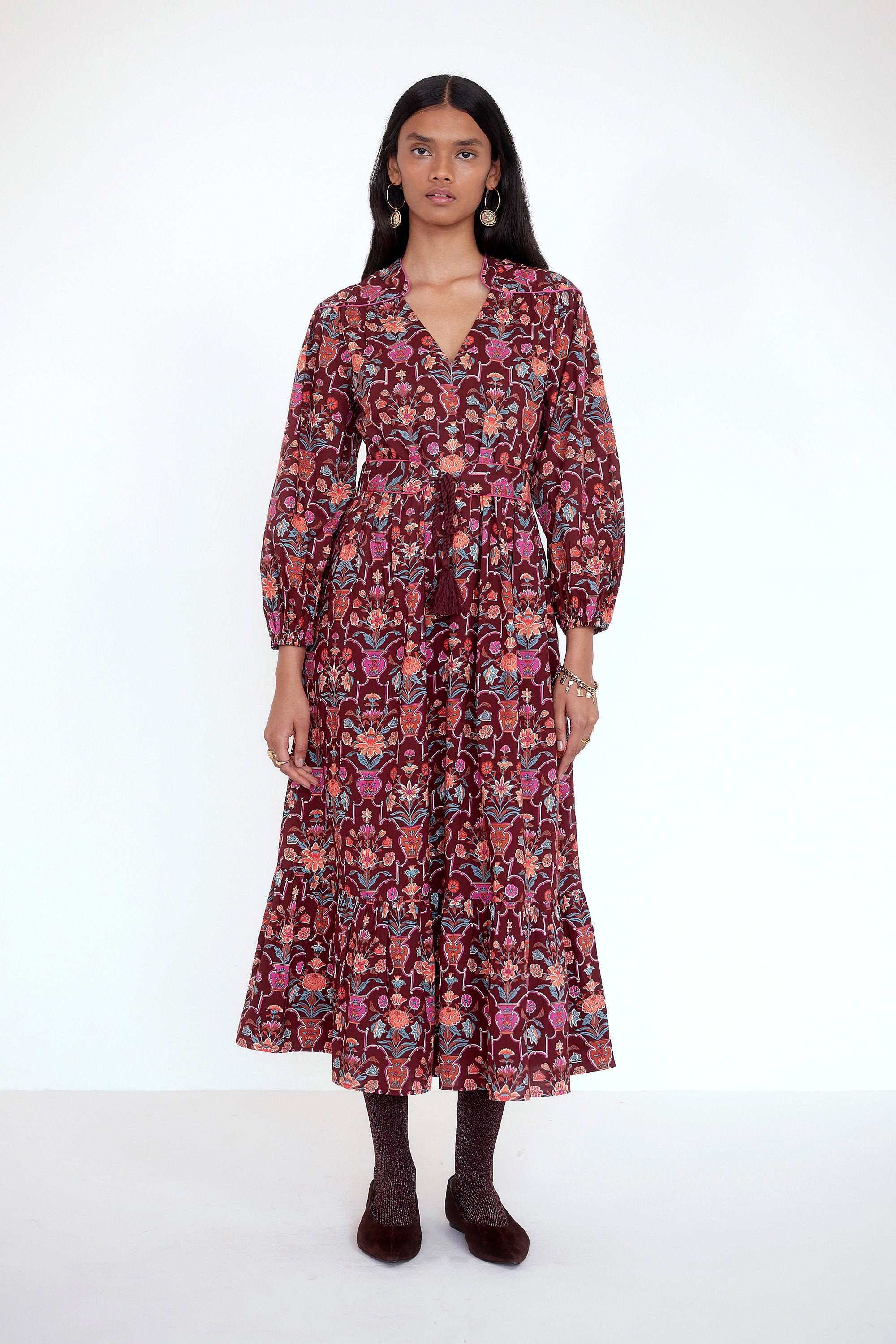 Victoria Dress Floral Vase Chestnut