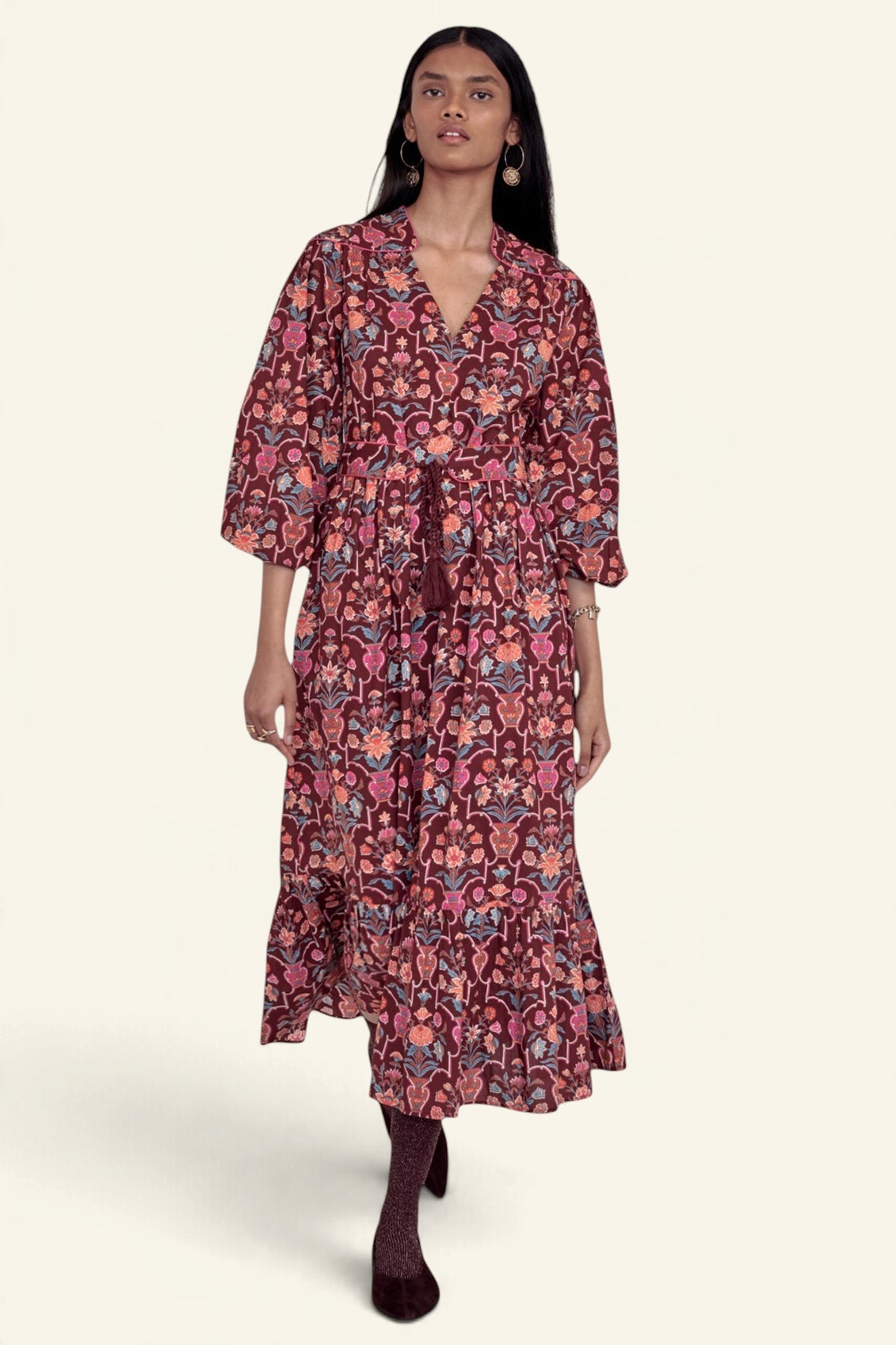 Victoria Dress Floral Vase Chestnut